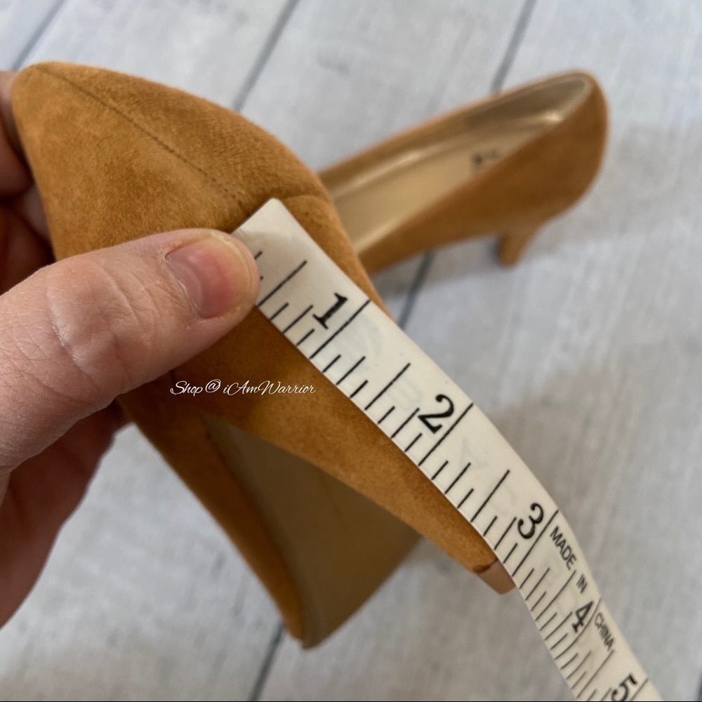 Stuart Weitzman *RARE* NIB caramel suede buckle pumps *shop@iamwarrior - Picture 9 of 12